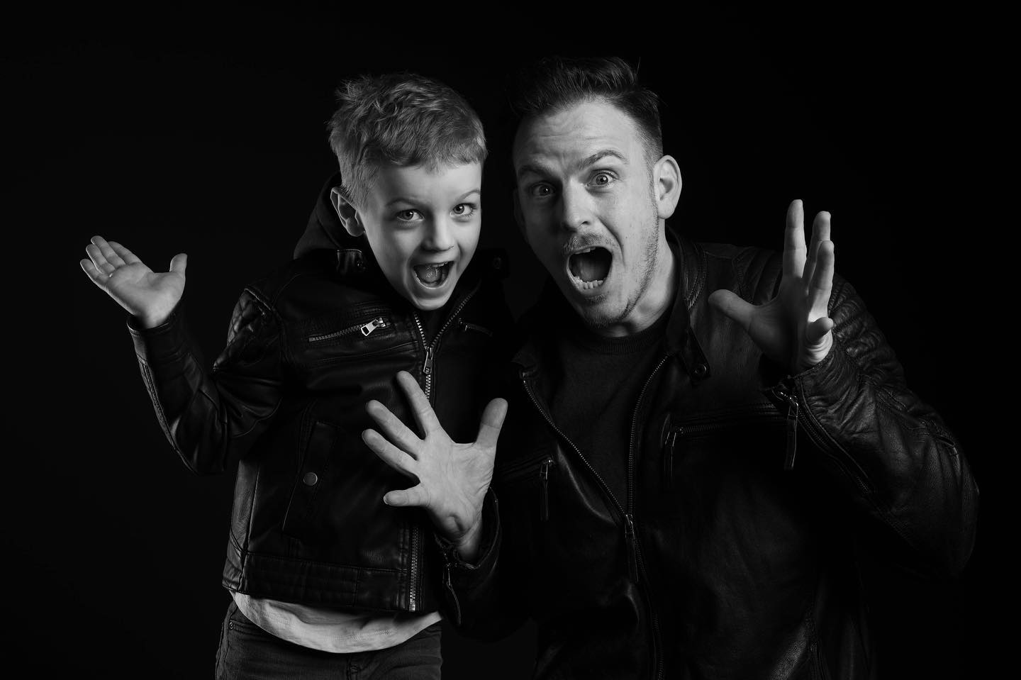 Natürliche Familienfotografie in Hamburg – Liebevolle & authentische Familienbilder für wertvolle Erinnerungen.